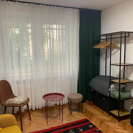 Cozy Centar Parking & Coffee Apartamento *